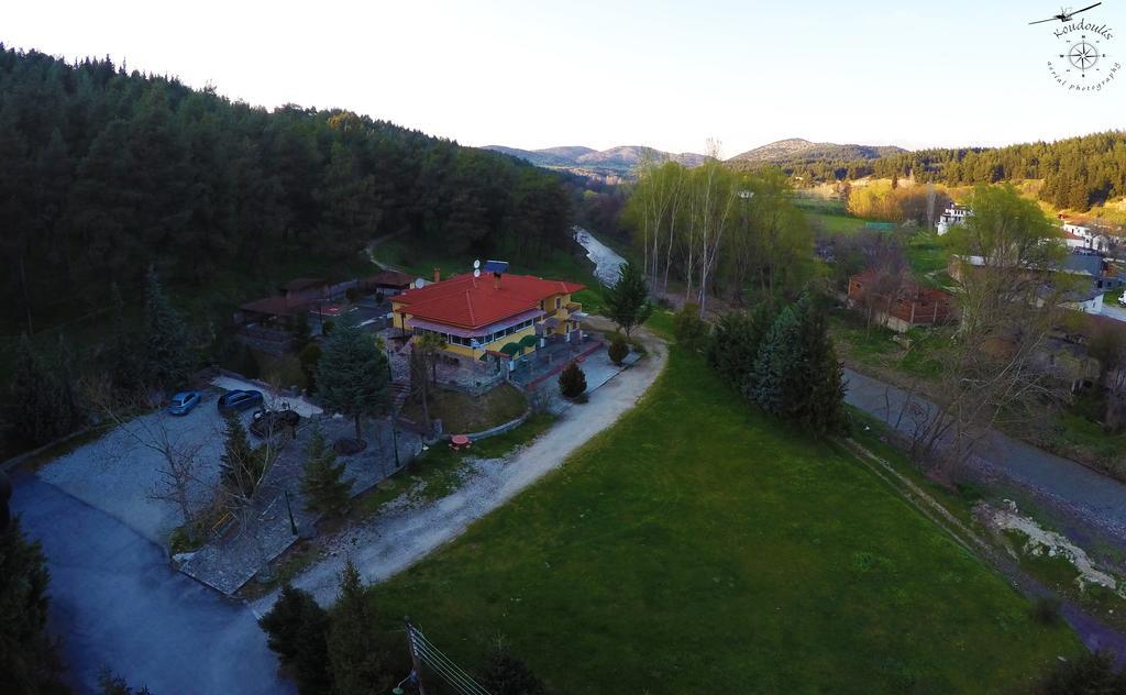 River Side Rooms Elassona Exterior photo